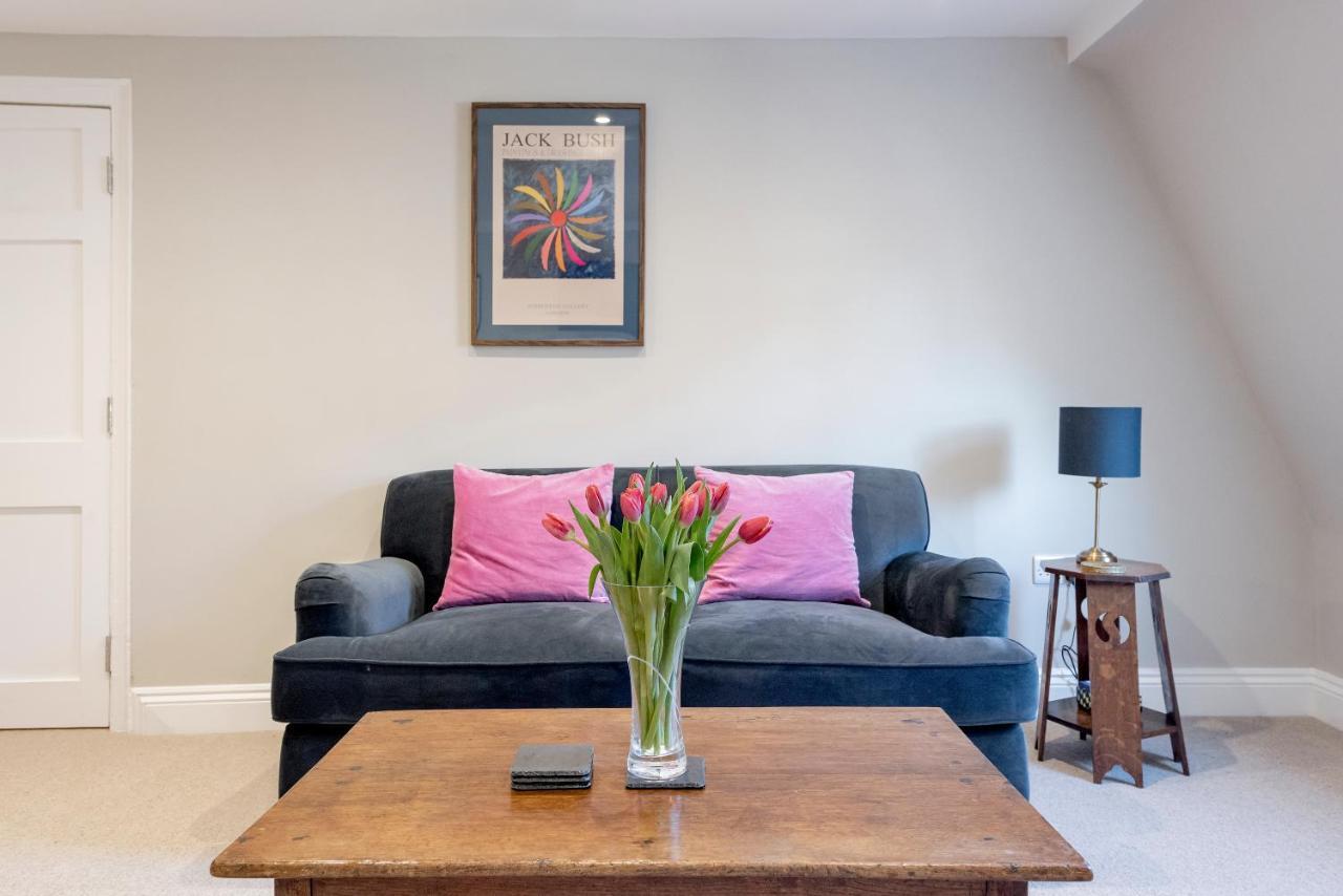 Stunning & Central Milsom Street Apartment バース エクステリア 写真