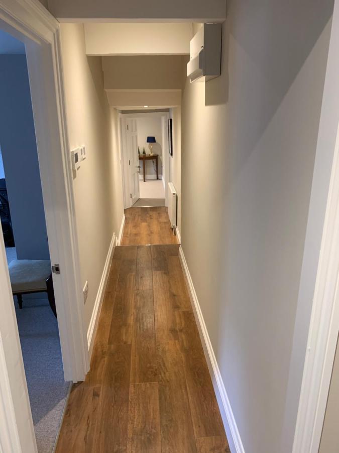 Stunning & Central Milsom Street Apartment バース エクステリア 写真